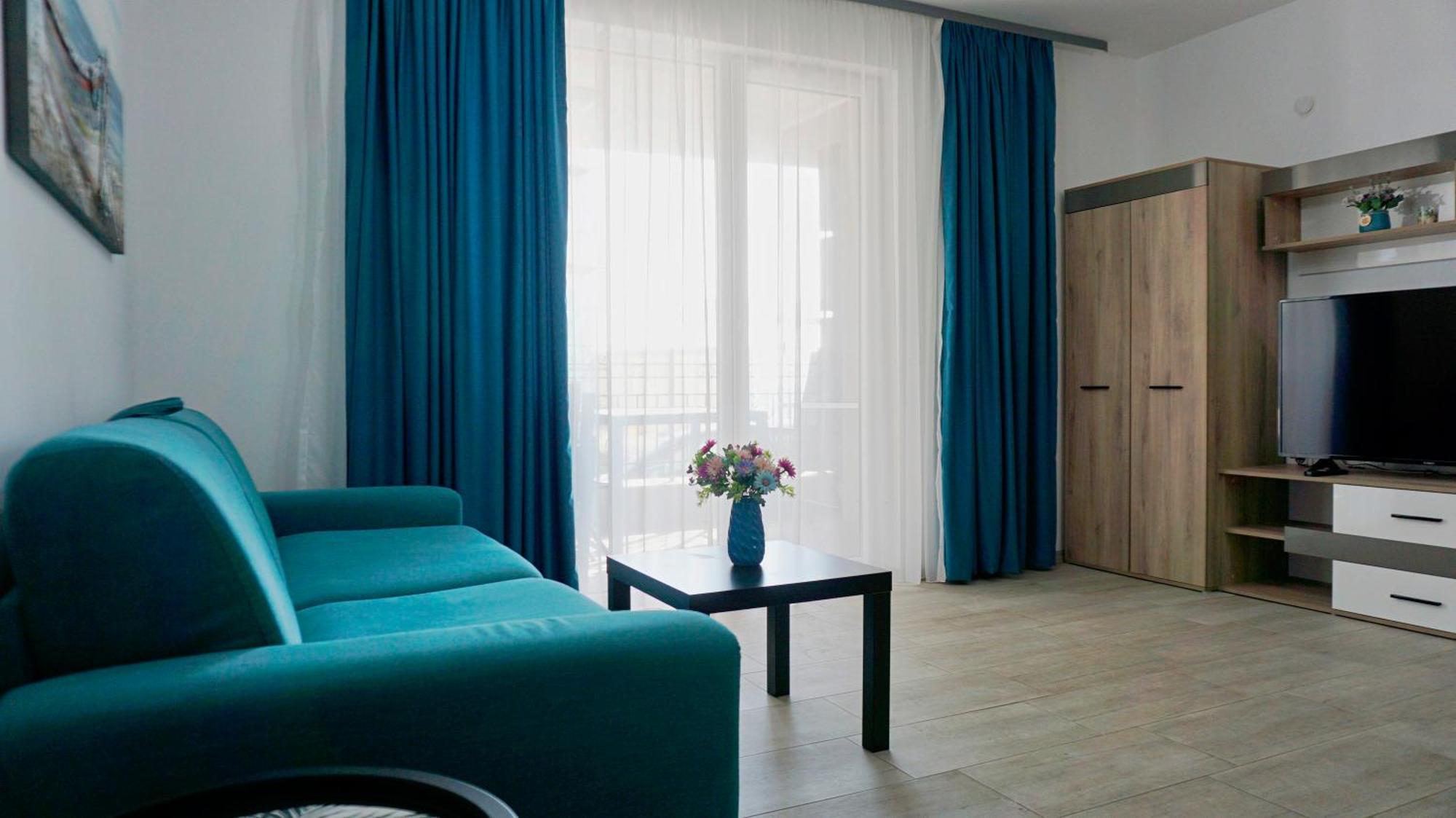 Апартаменти Атеа На Плажа - Apartments Atea On The Beach Obzor Exterior photo